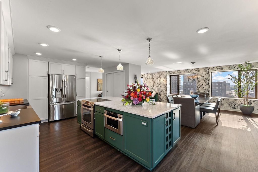 Photo of 15 s 1st Street #A1502, Minneapolis, MN 55401 (MLS # 6821605)