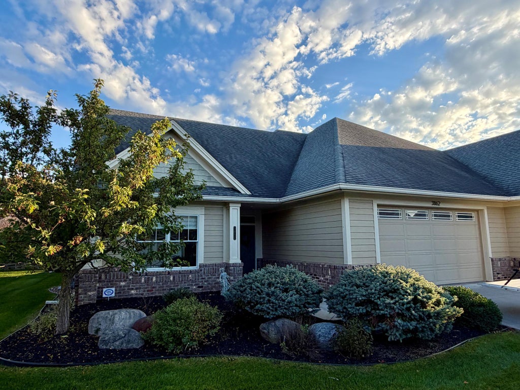 Photo of 3862 Berkshire Road SW, Rochester, MN 55902 (MLS # 7152047)