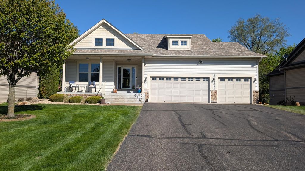 Photo of 1719 140th Avenue NE, Ham Lake, MN 55304 (MLS # 7084142)