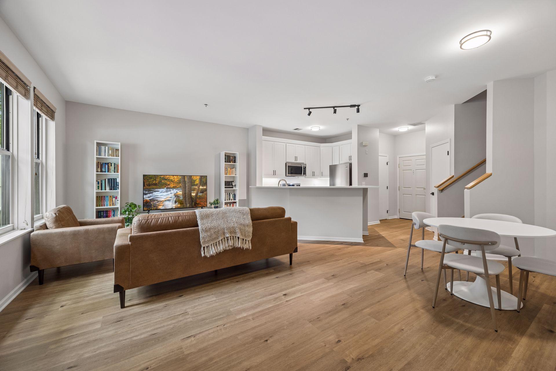 600 N 2nd Street 102