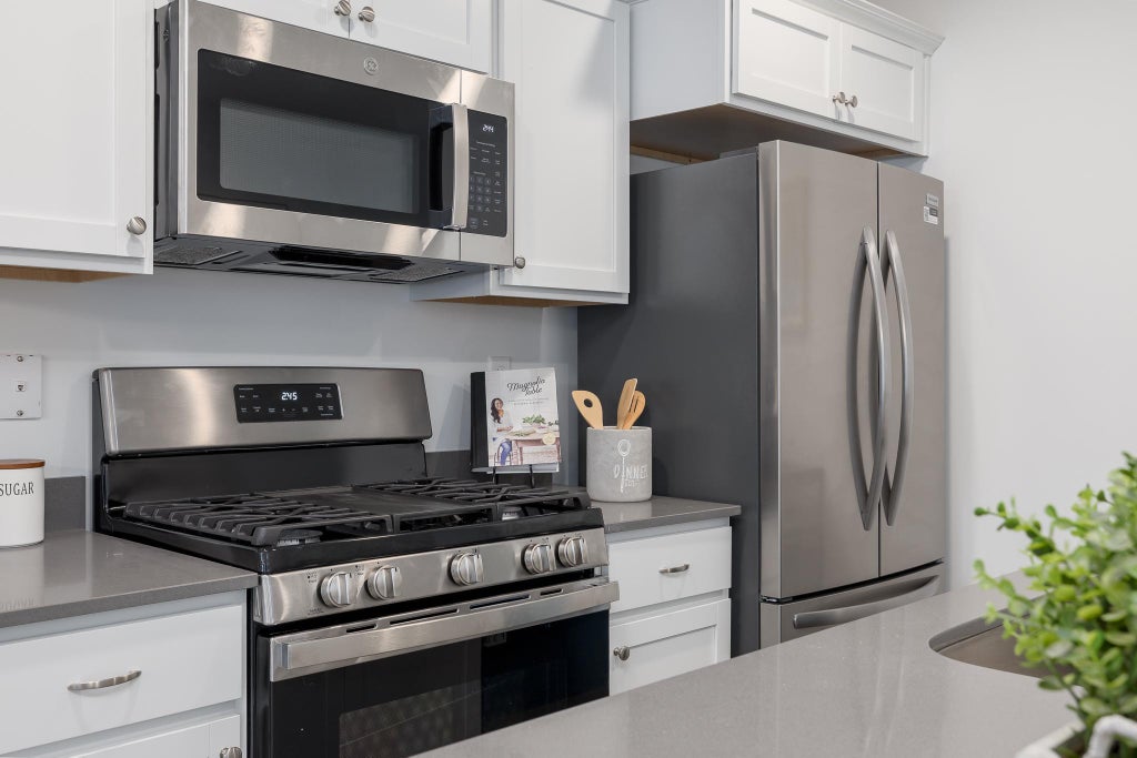 Photo of 2032 James Avenue N, Minneapolis, MN 55411 (MLS # 7160849)