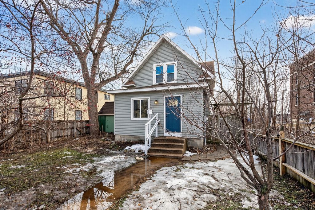 Photo of 2705 Golden Valley Road, Minneapolis, MN 55411 (MLS # 7029634)