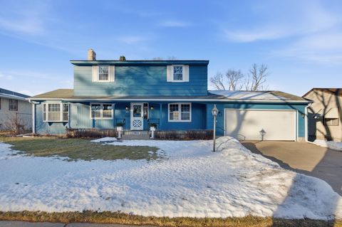 1555 Cottage Avenue E Saint Paul MN 55106