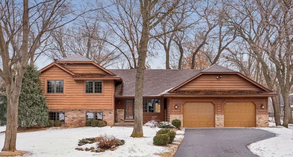 Photo of 1914 128th Avenue NW, Coon Rapids, MN 55448 (MLS # 7017996)