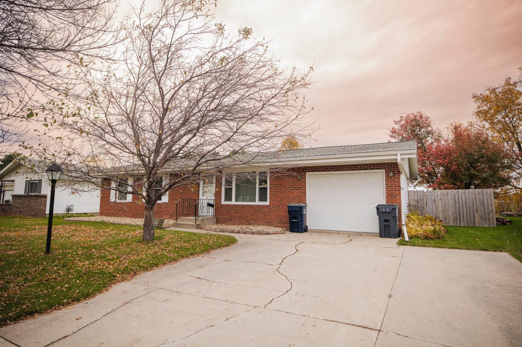 Photo of 12 Westwood Acres, Morris, MN 56267 (MLS # 7166180)