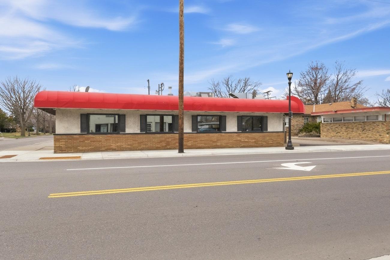 1409 Arcade Street