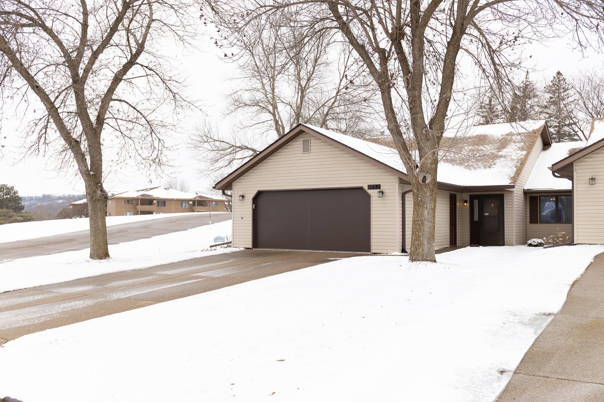 1782 Cobblestone Court