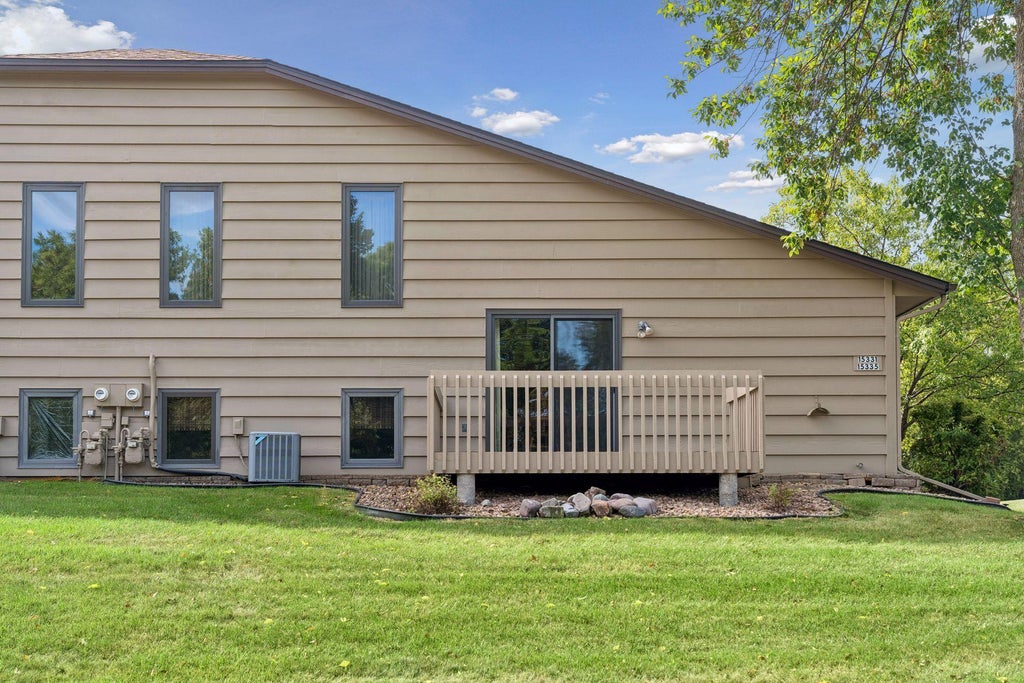 Photo of 15331 39th Avenue N, Plymouth, MN 55446 (MLS # 7146232)