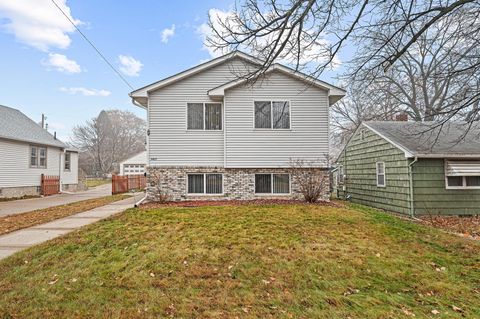 4427 7th Street NE Columbia Heights MN 55421