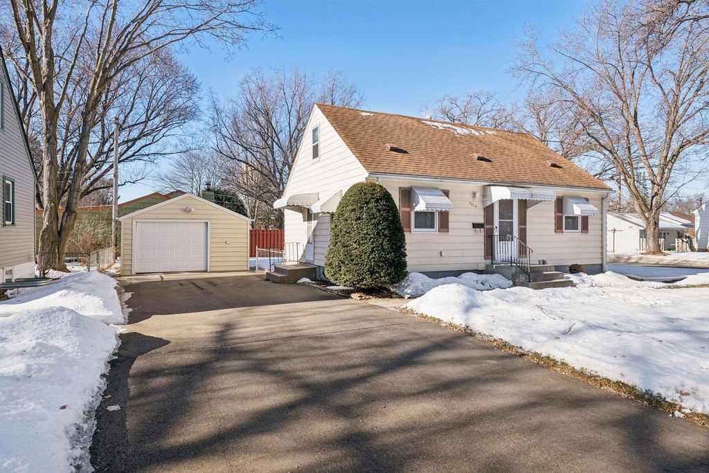 Photo of 3424 Texas Avenue S, Saint Louis Park, MN 55426 (MLS # 6810926)