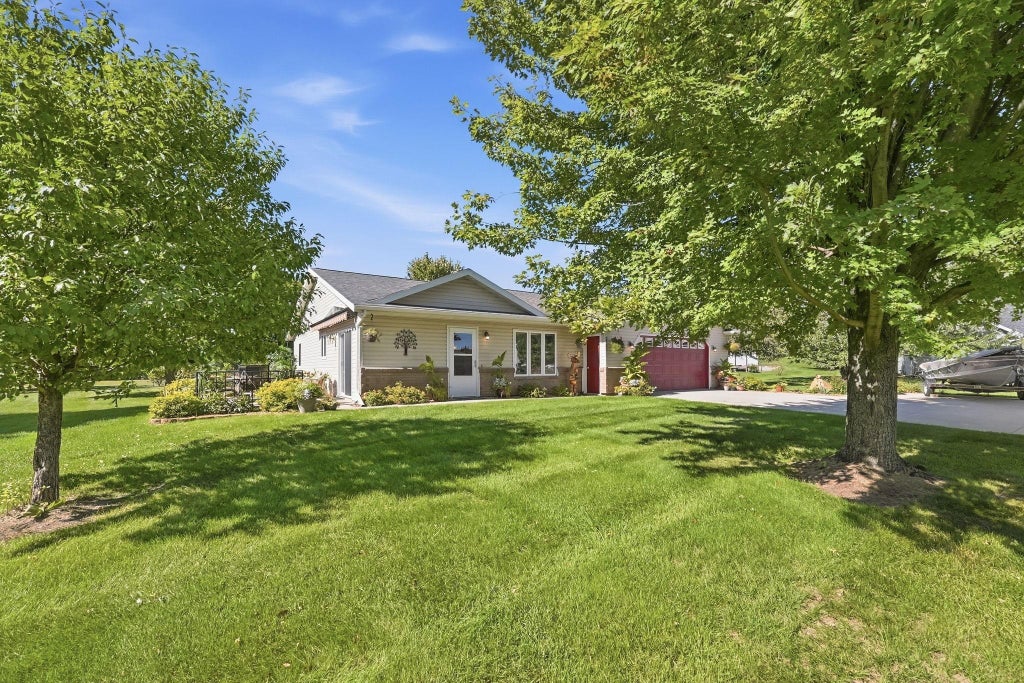 Photo of 2782 Le Homme Dieu Hts Court NE, Alexandria, MN 56308 (MLS # 7149527)
