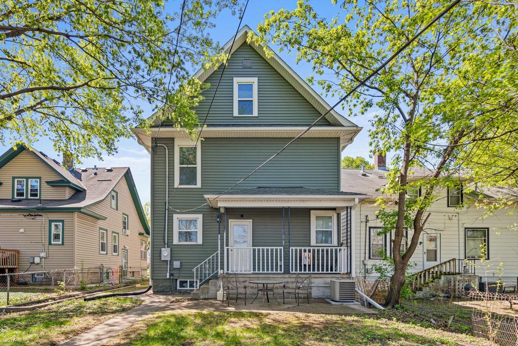 Photo of 969 Carroll Avenue, Saint Paul, MN 55104 (MLS # 7011771)