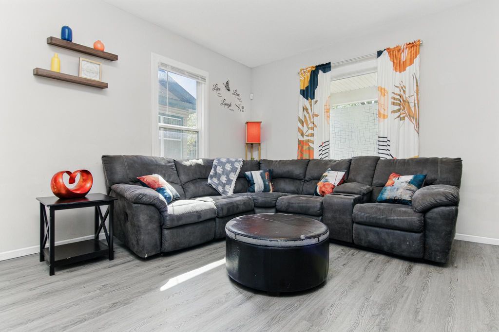 Photo of 969 Carroll Avenue, Saint Paul, MN 55104 (MLS # 7011771)