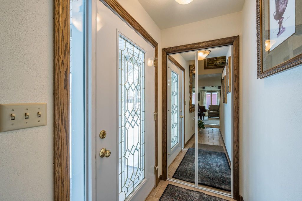 Photo of 211 Tanglewood Lane, Blue Earth, MN 56013 (MLS # 7008741)