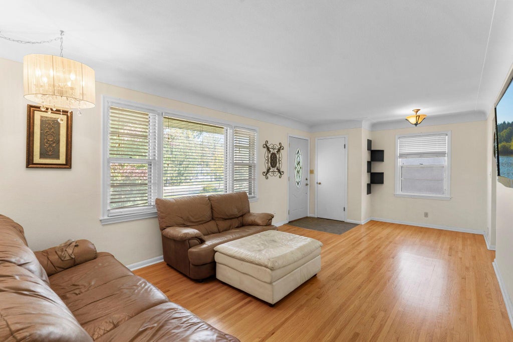 Photo of 806 89th Avenue NE, Blaine, MN 55434 (MLS # 7133532)