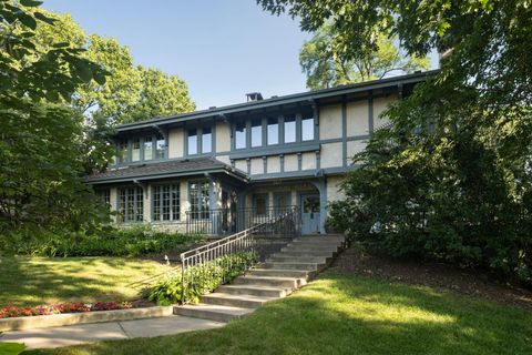 2617 Dean Parkway Minneapolis MN 55416
