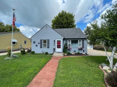 Photo of 1800 3rd Avenue NW, Austin, MN 55912 (MLS # 6775359)
