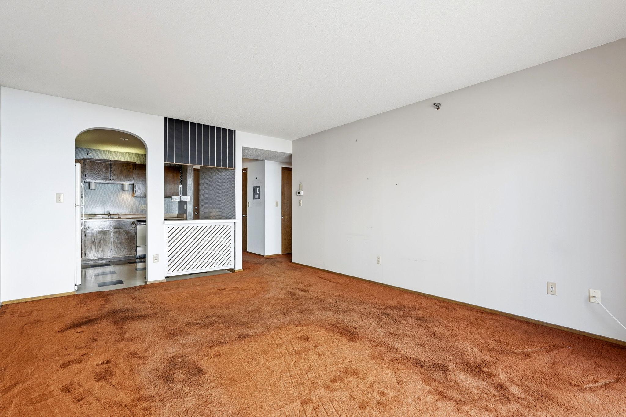 121 Washington Avenue S 511