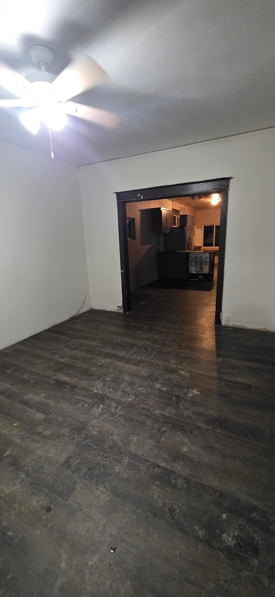 121 W 2nd Avenue