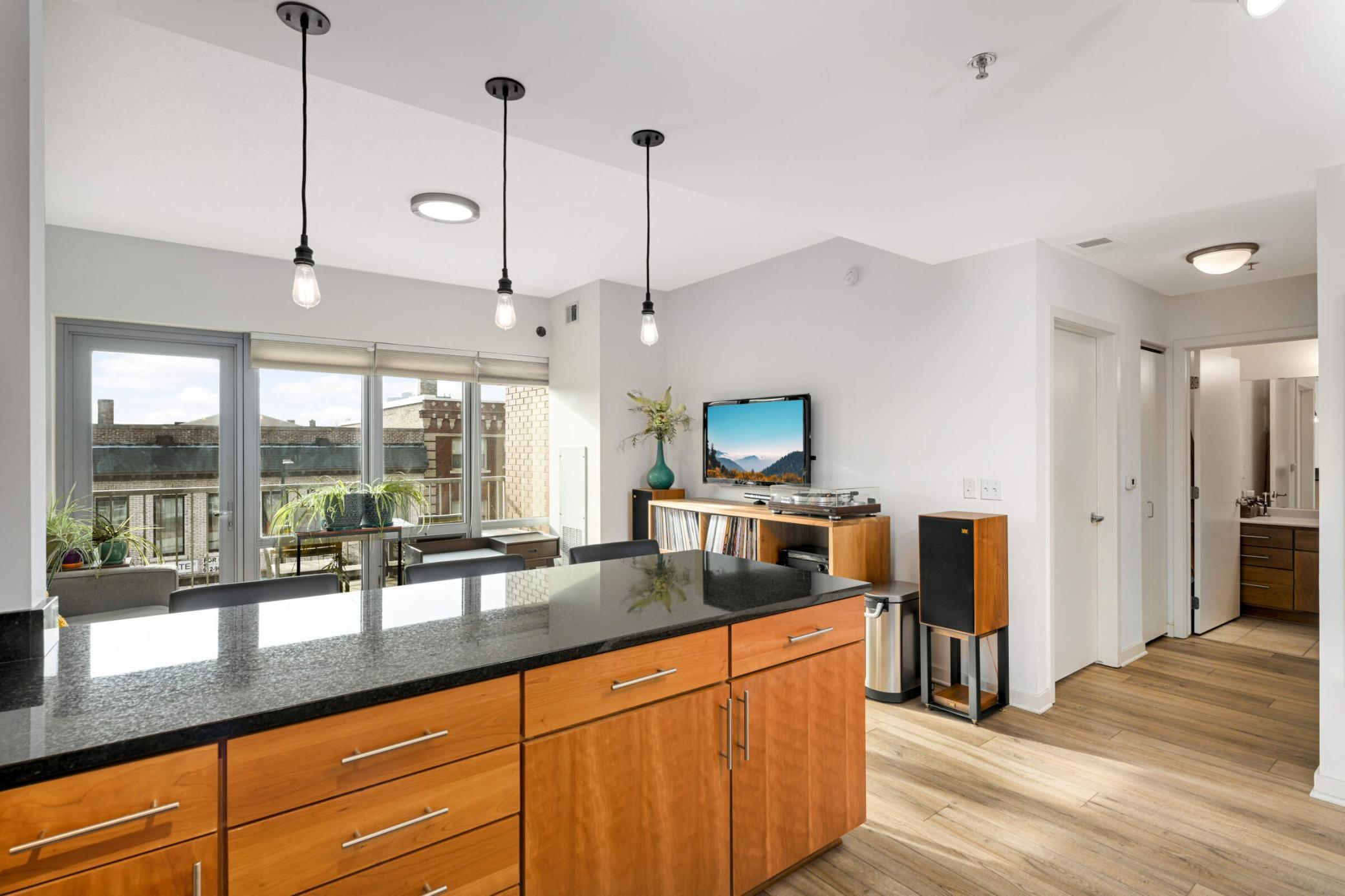 929 Portland Avenue 309