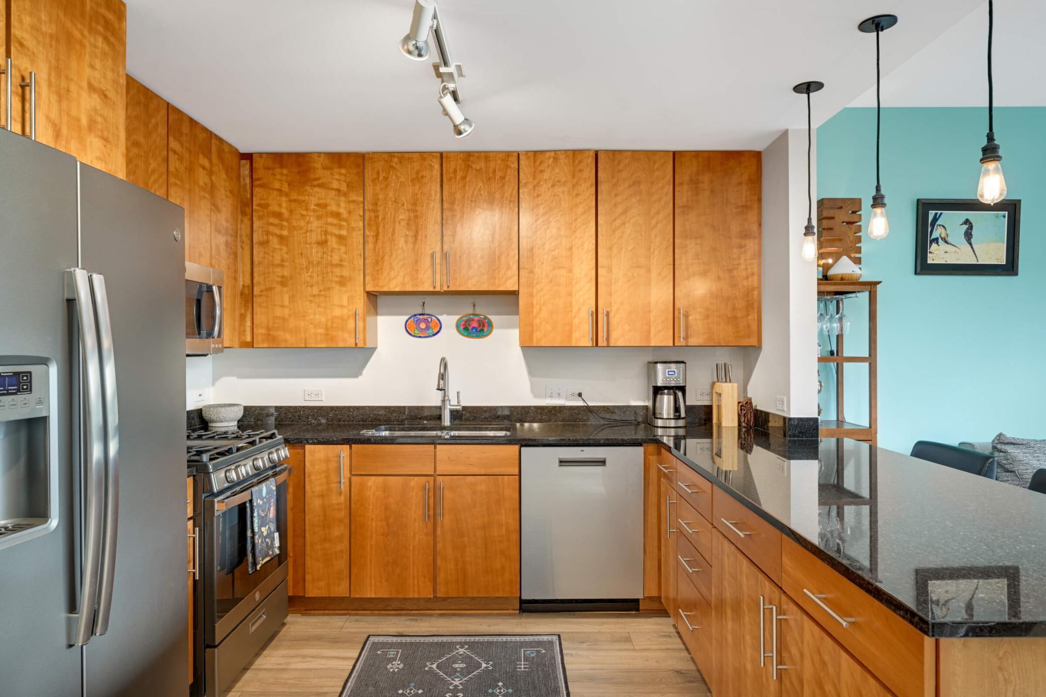 929 Portland Avenue 309
