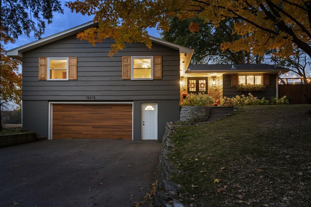 Photo of 15415 Holdridge Road E, Minnetonka, MN 55391 (MLS # 6805005)