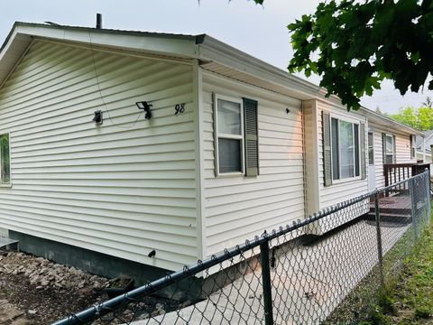 98 Magnolia Avenue W Saint Paul MN 55117