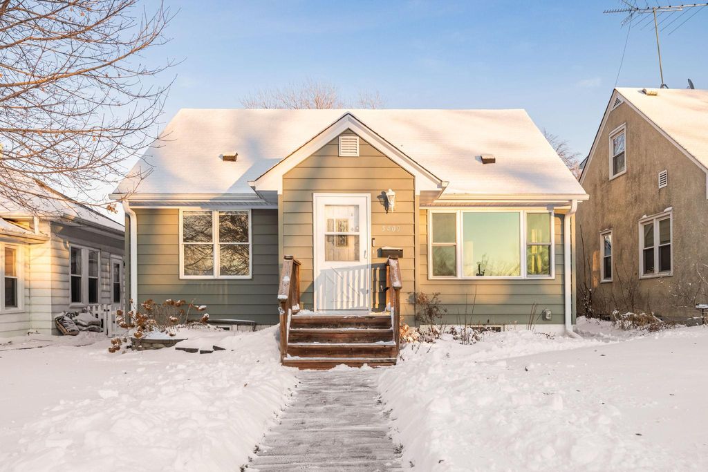 Photo of 5409 44th Avenue S, Minneapolis, MN 55417 (MLS # 6779313)