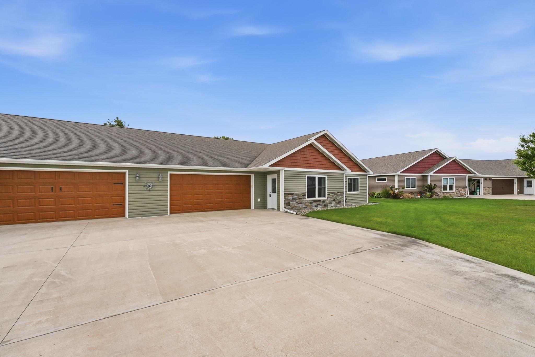 357 Old Glory Drive NE
