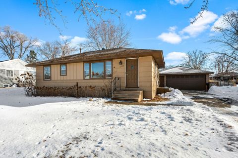 11359 Magnolia Street NW Coon Rapids MN 55448