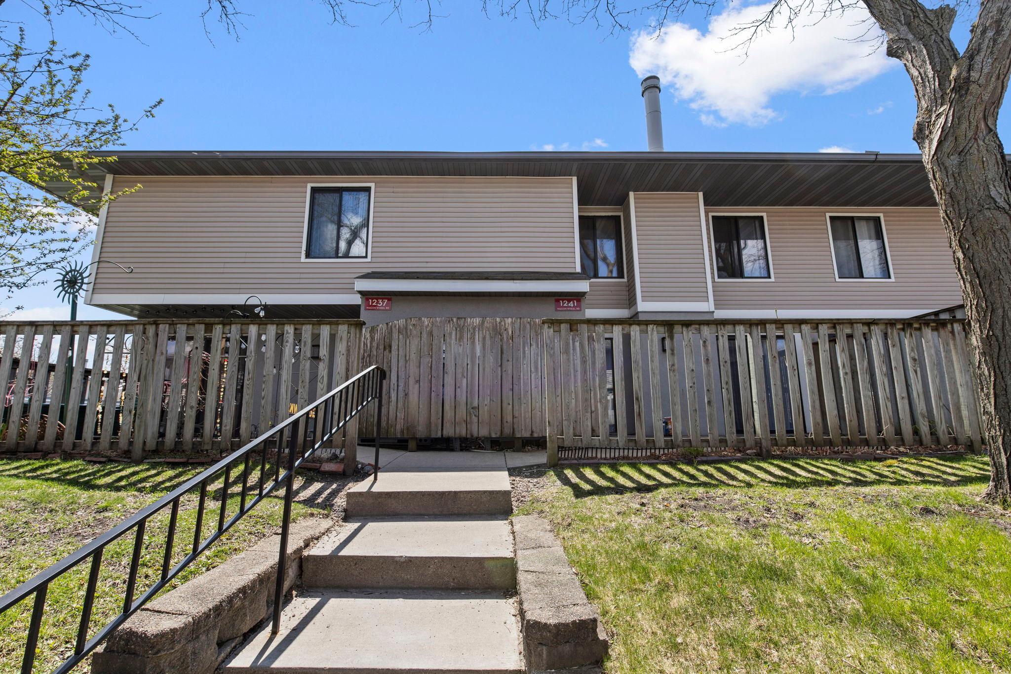 1241 Wagon Wheel Road