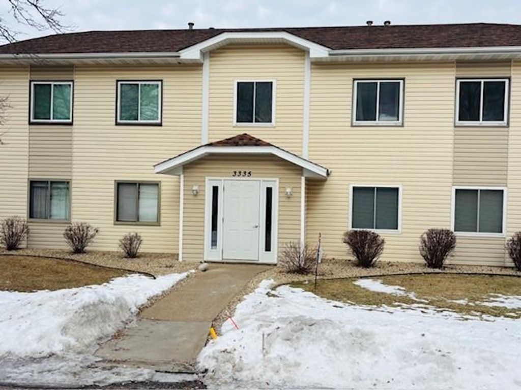 Photo of 3335 Nevada Avenue N #3502, Crystal, MN 55427 (MLS # 7008207)