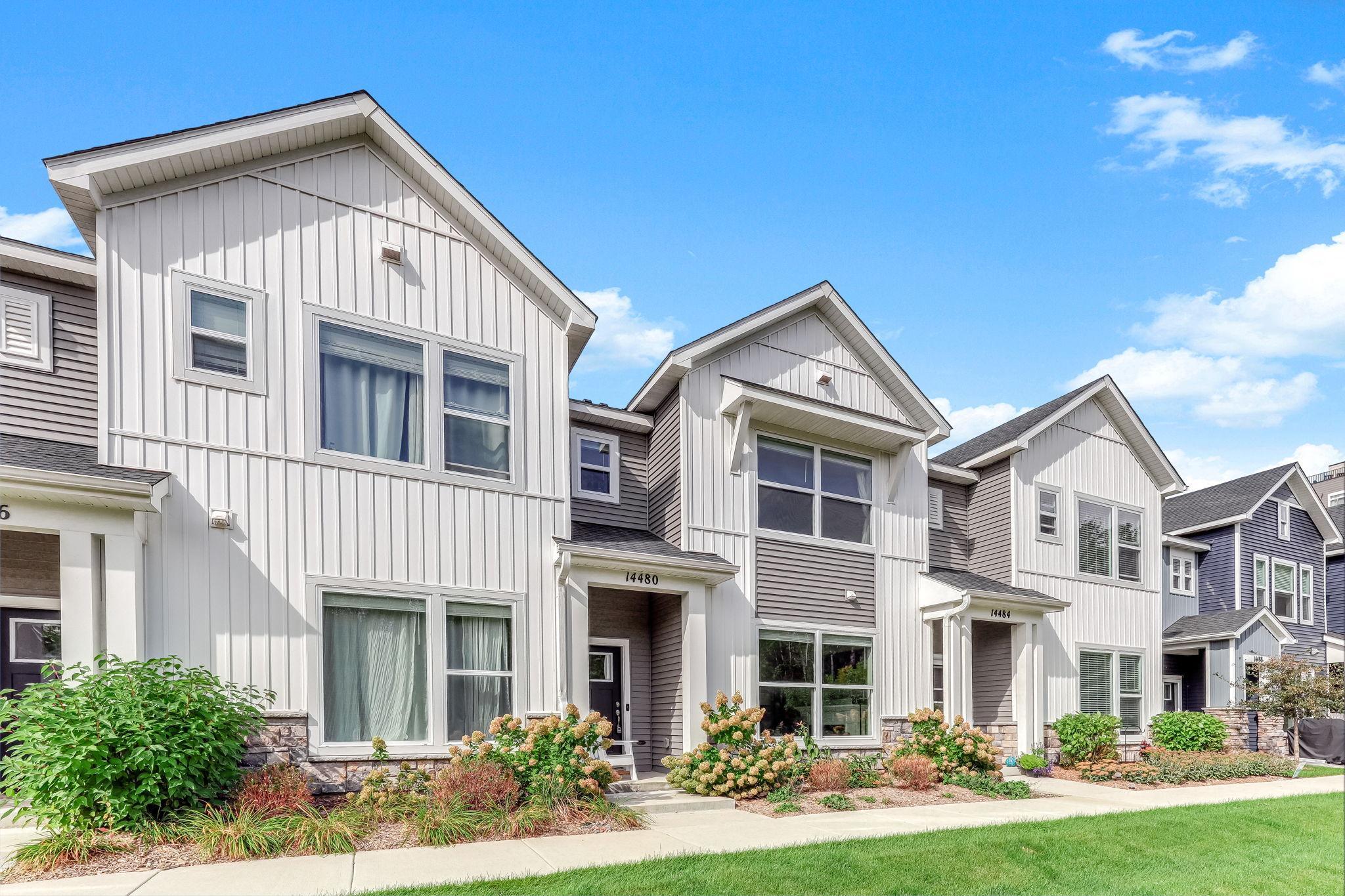 14480 Twin Lakes Circle