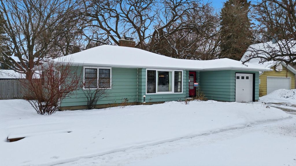 Photo of 602 4th Street S, Moorhead, MN 56560 (MLS # 7026260)