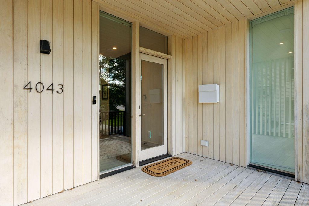 Photo of 4043 Abbott Avenue S, Minneapolis, MN 55410 (MLS # 7022094)