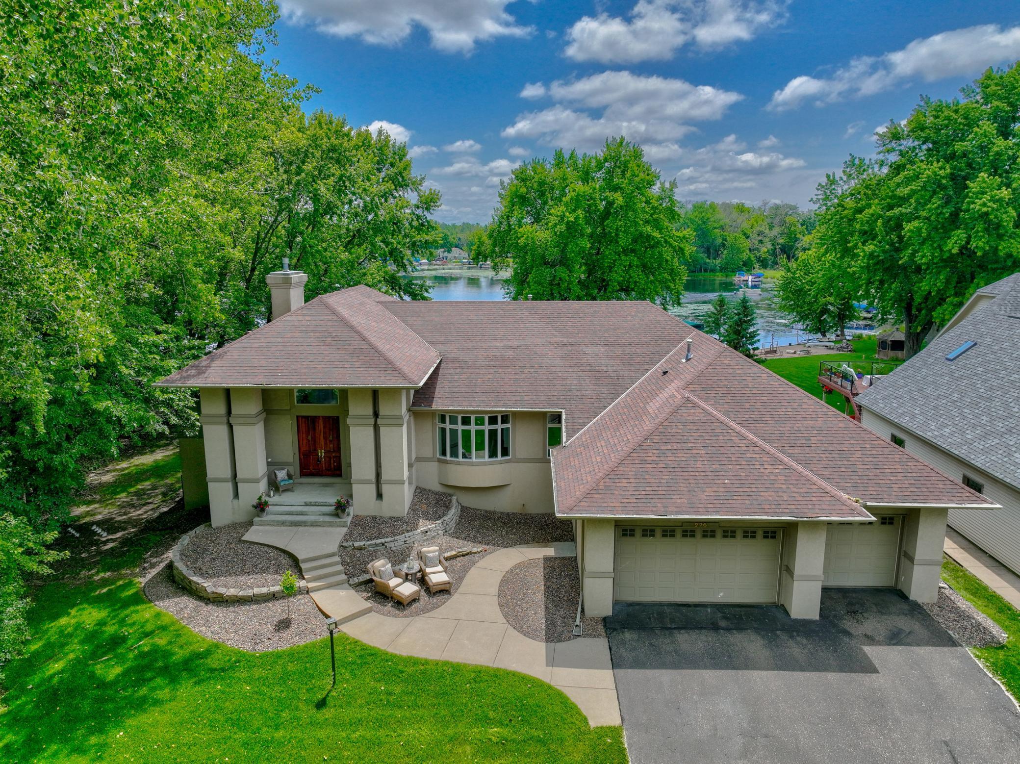 926 N Kohlman Lane