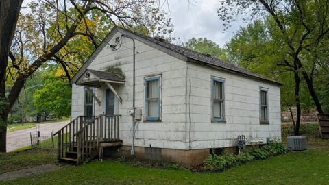 Photo of 508 State Road, Montevideo, MN 56265 (MLS # 6790943)