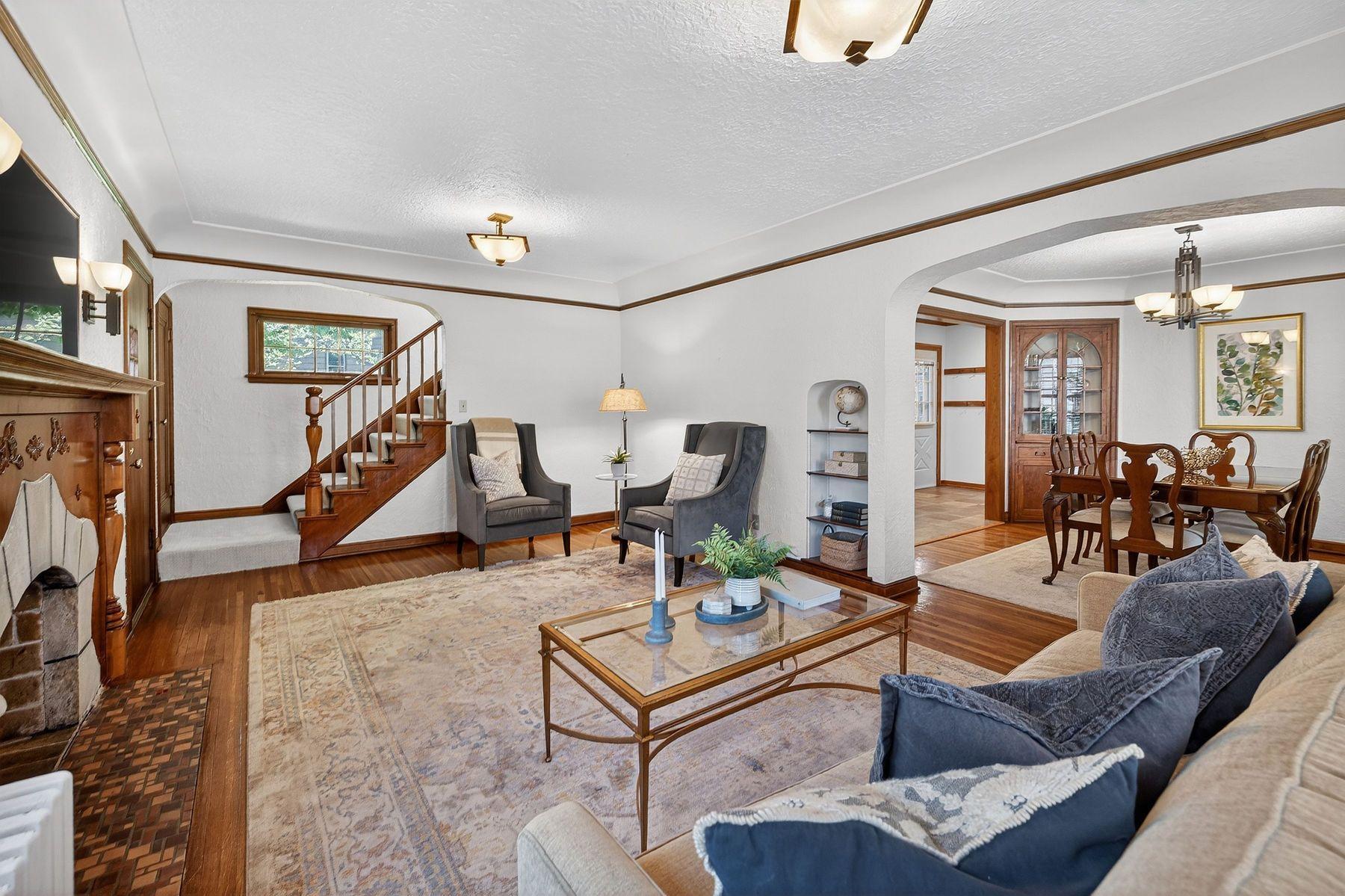 933 Delaware Avenue