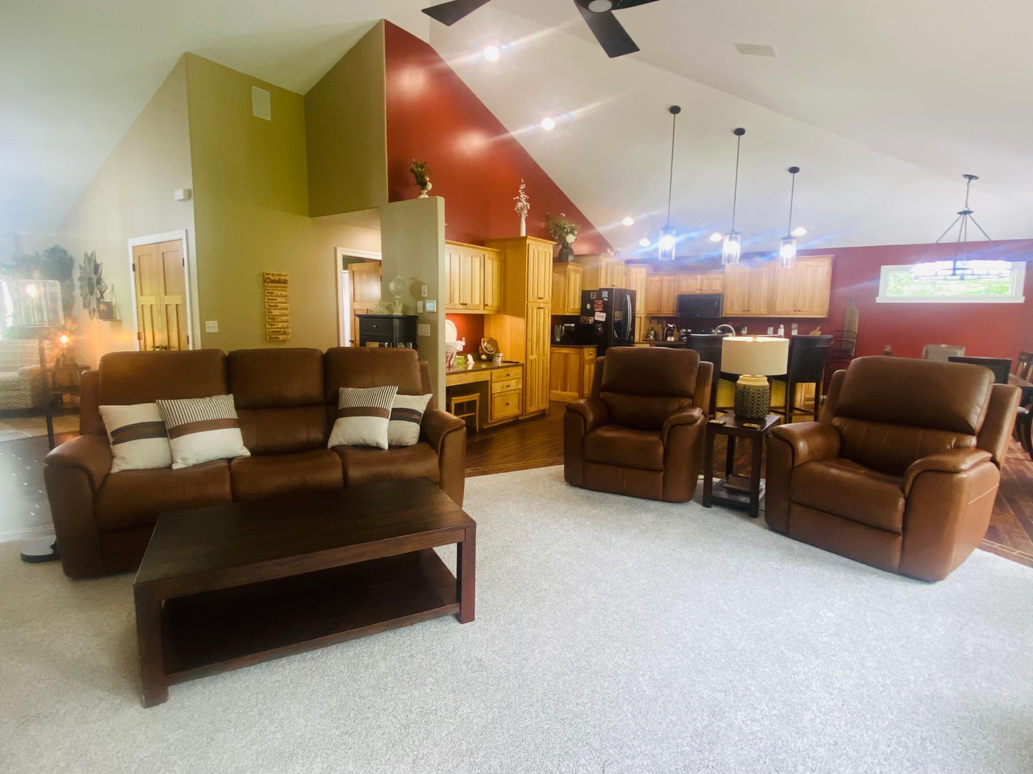 2237 Edgewood Drive