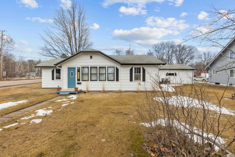 223 3rd Street NW Crosby MN 56441