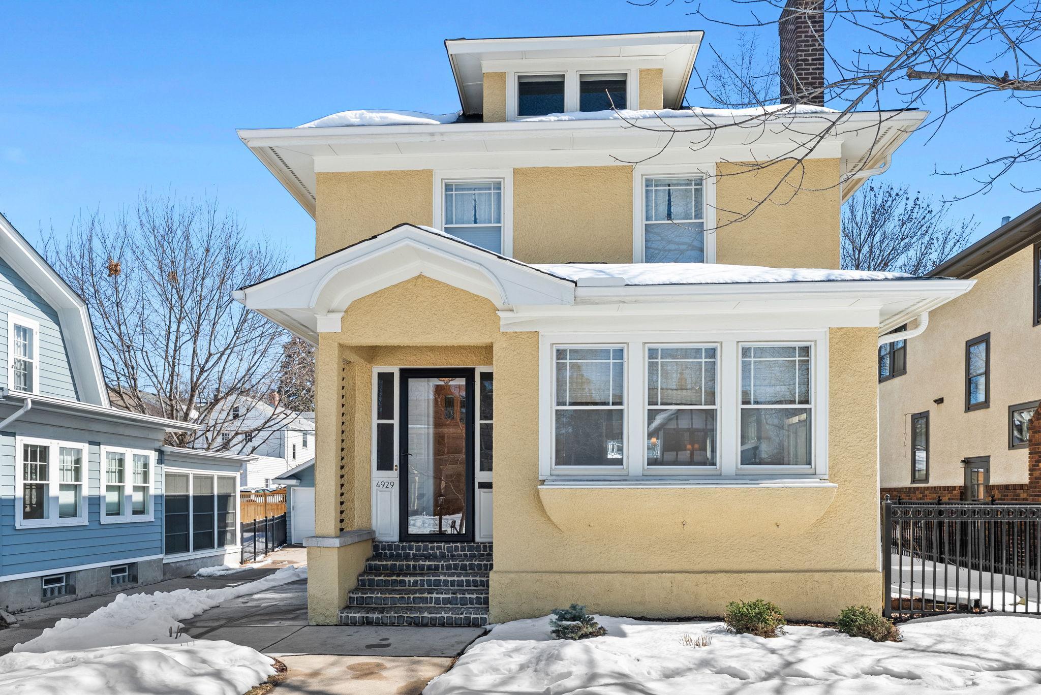 4929 Queen Avenue S