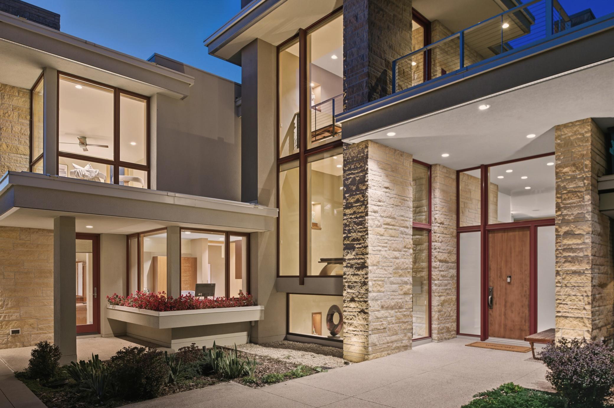 685 Hidden Creek Trail