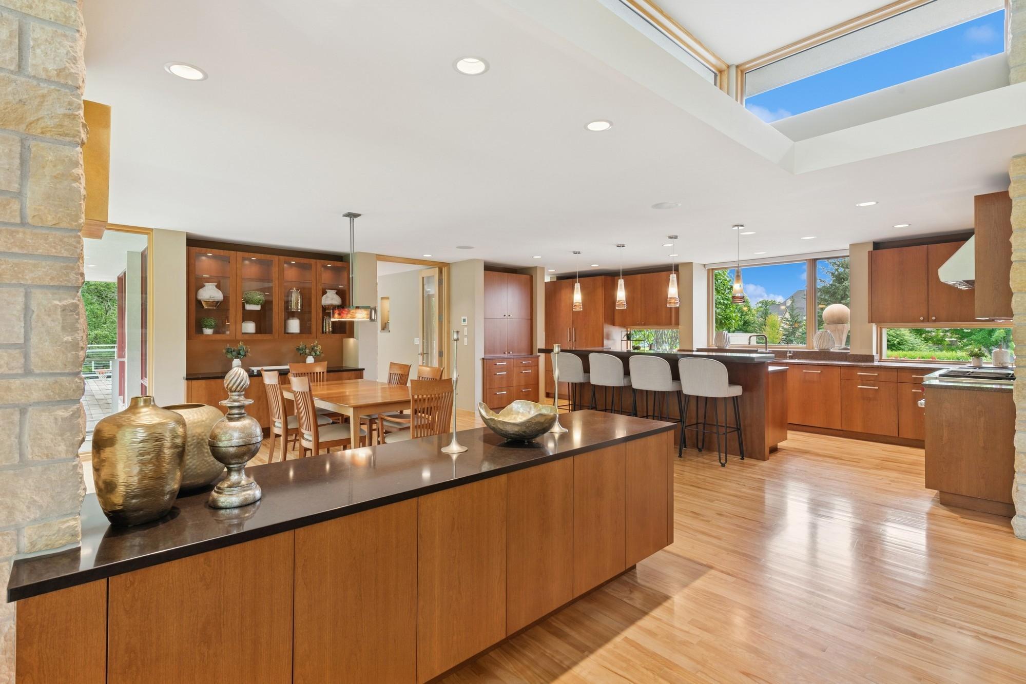 685 Hidden Creek Trail