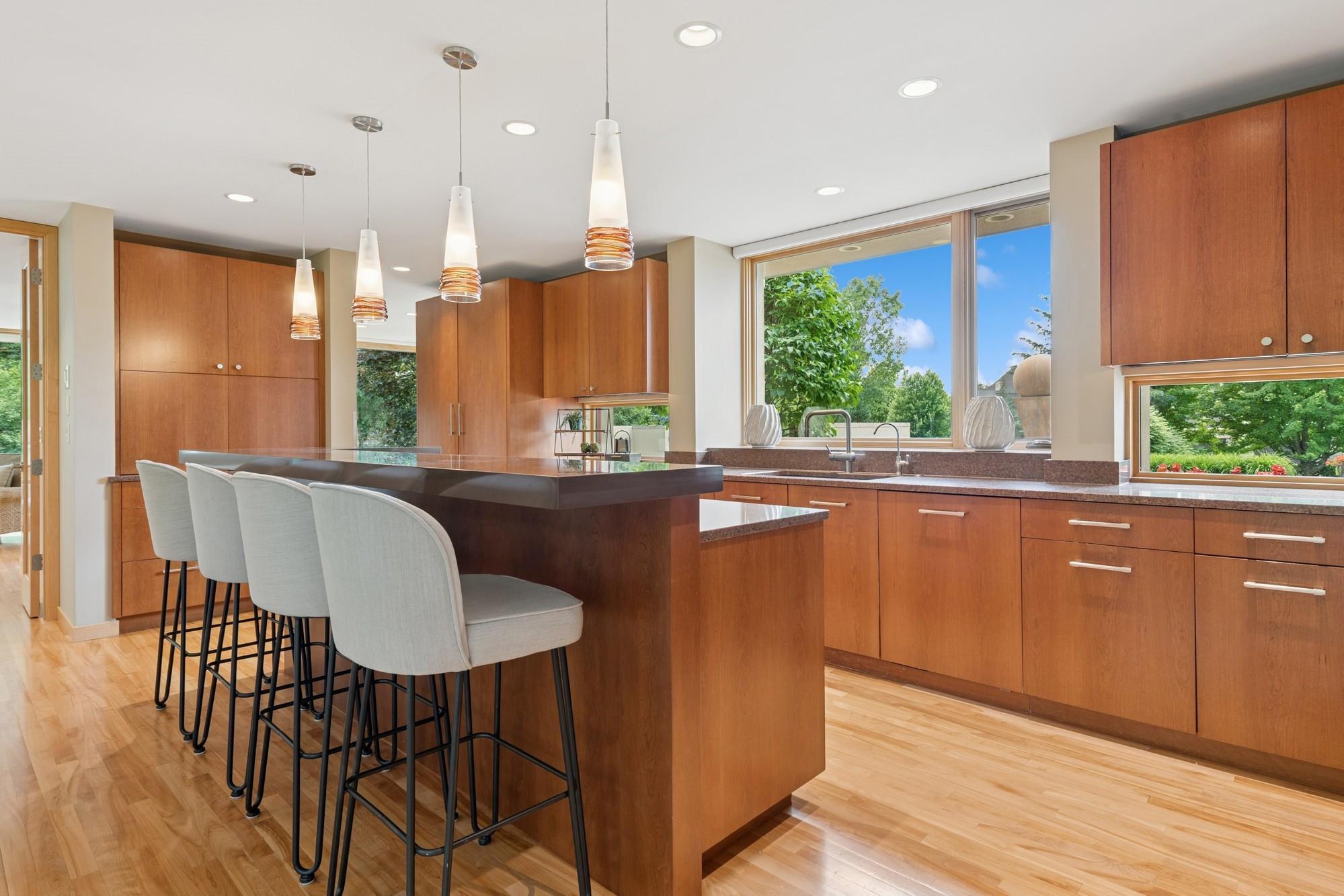 685 Hidden Creek Trail