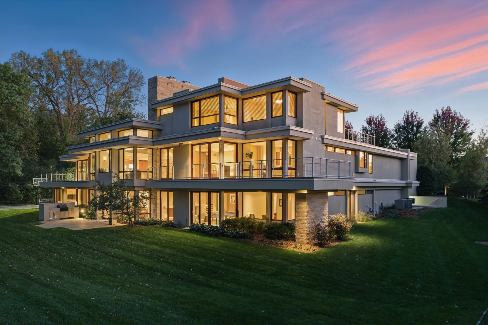 685 Hidden Creek Trail