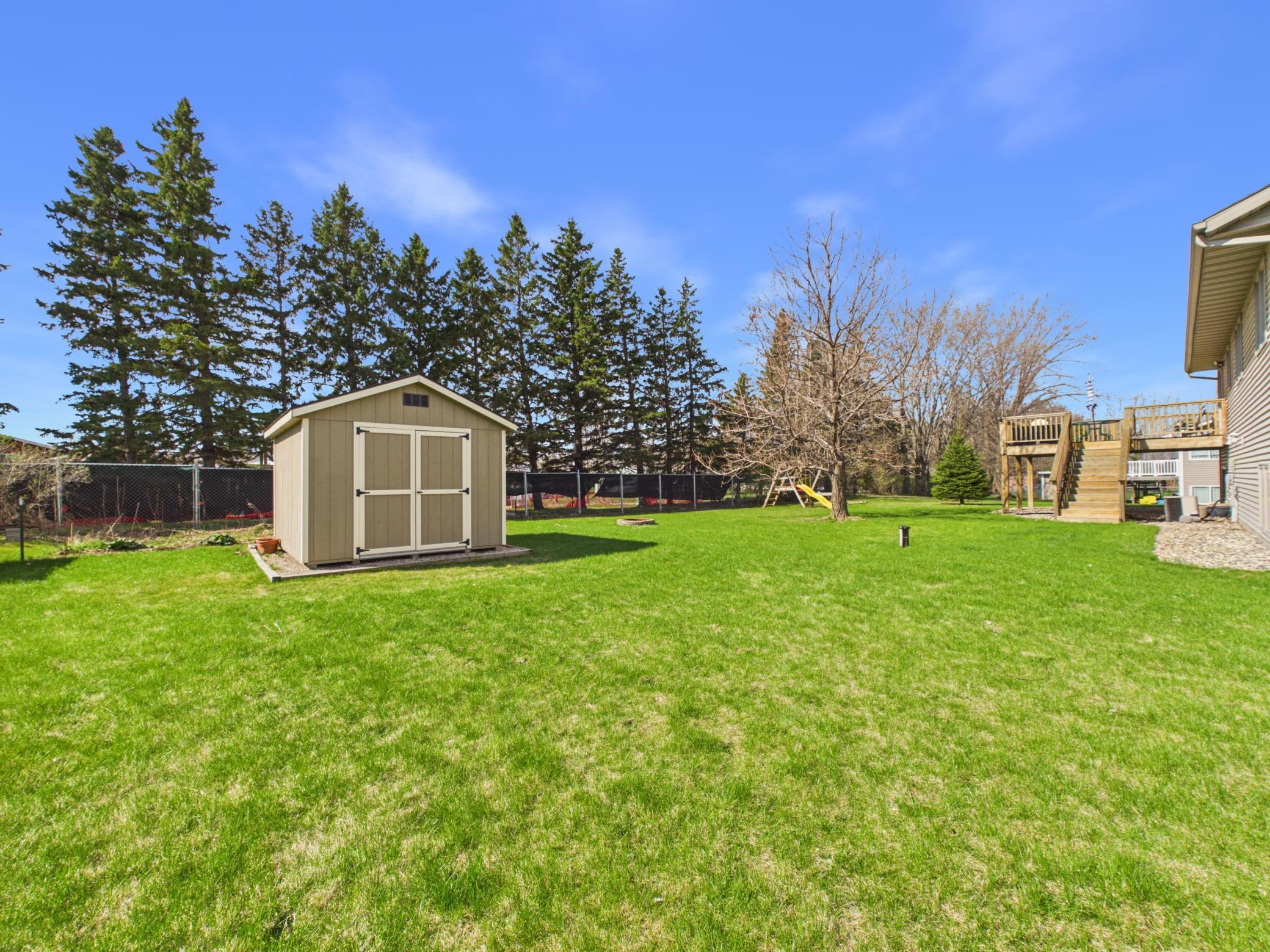 2646 Lois Lane SE