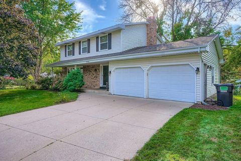 9728 Palmer Circle Bloomington MN 55437