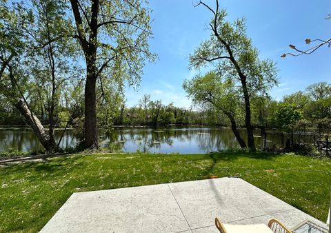 192 Transit Avenue Roseville MN 55113