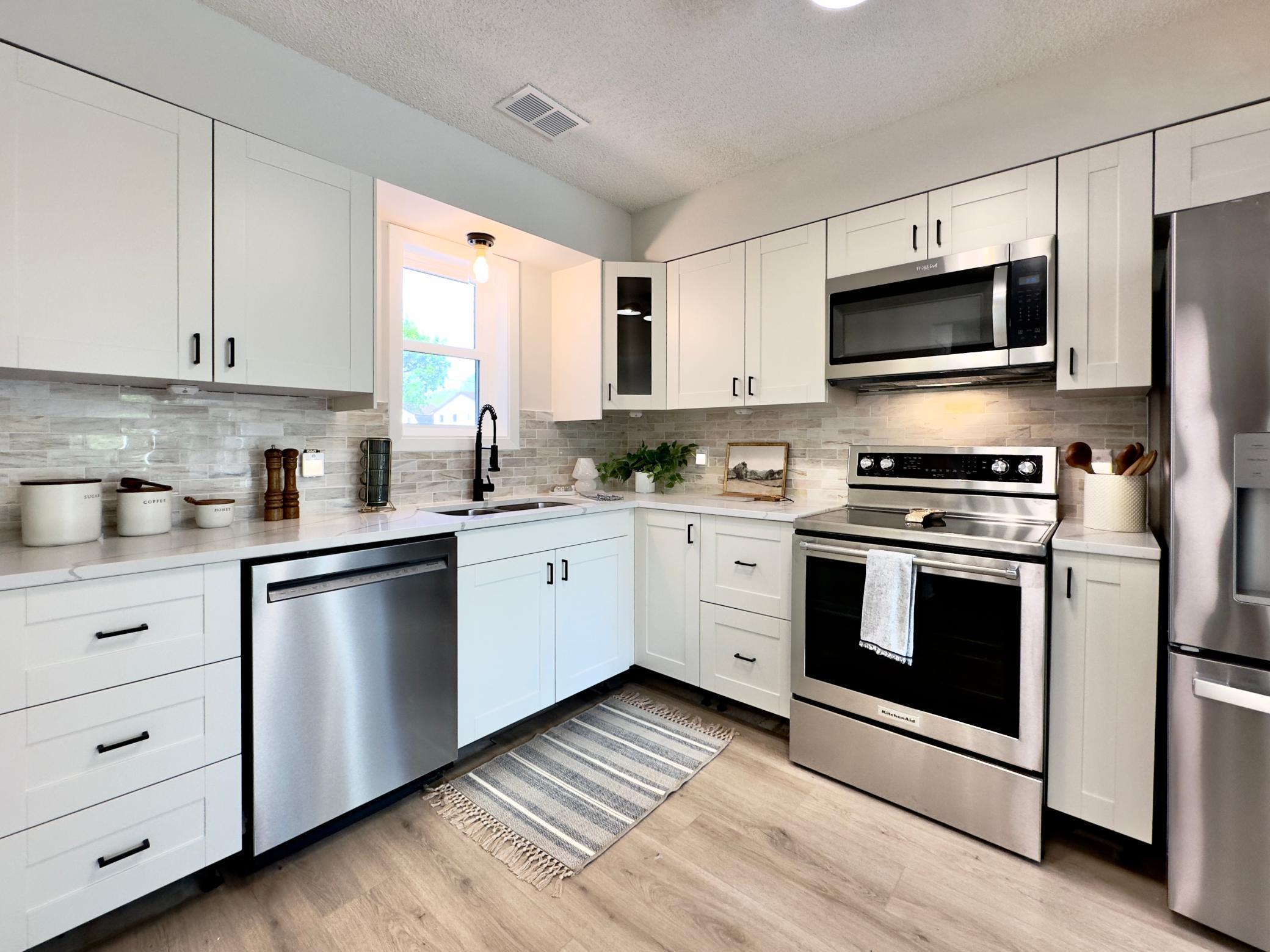 192 Transit Avenue