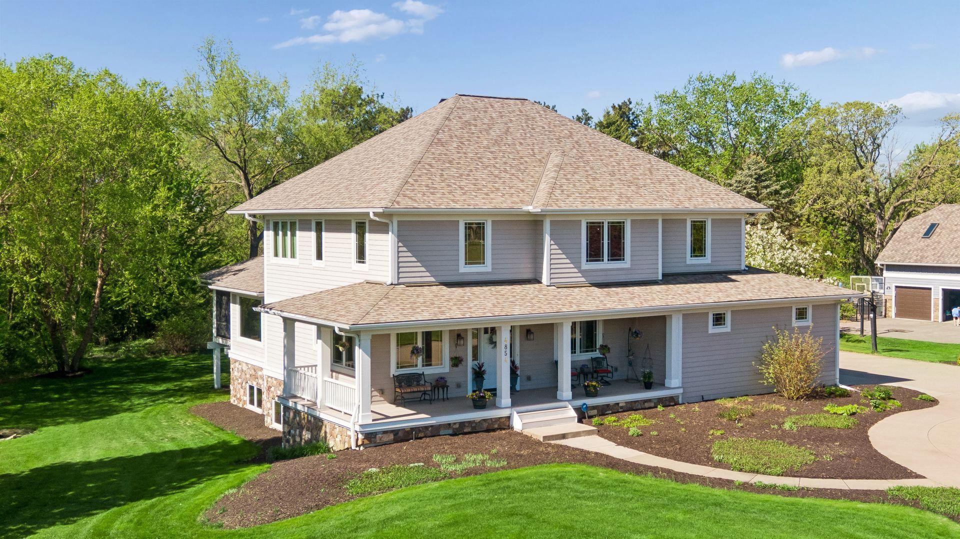 4854 Linden Trail N